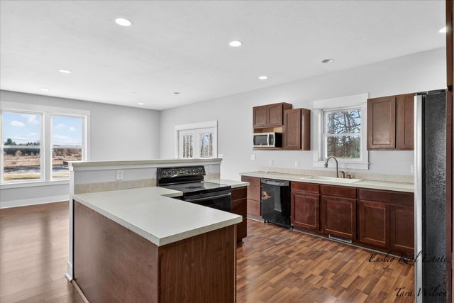 425 Martindale Street Nw, Sparta Vllg, MI 49345