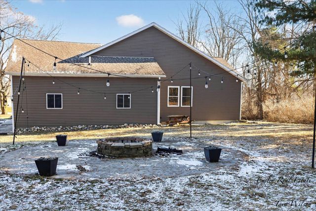 425 Martindale Street Nw, Sparta Vllg, MI 49345