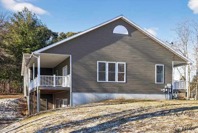 425 Martindale Street Nw, Sparta Vllg, MI 49345