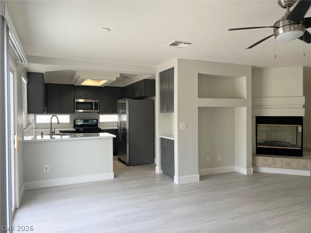 10108 Basalt Hollow Avenue, Las Vegas, NV 89148