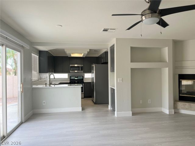 10108 Basalt Hollow Avenue, Las Vegas, NV 89148