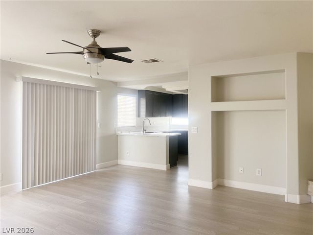 10108 Basalt Hollow Avenue, Las Vegas, NV 89148