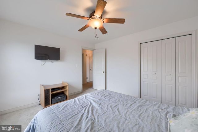 39 TOLL GATE STA, Lancaster, PA 17601