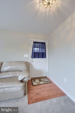 39 TOLL GATE STA, Lancaster, PA 17601