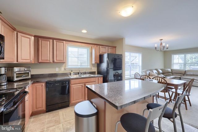 39 TOLL GATE STA, Lancaster, PA 17601
