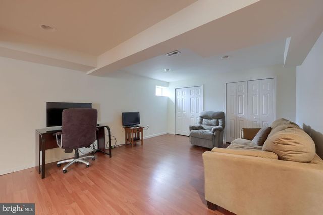 39 TOLL GATE STA, Lancaster, PA 17601