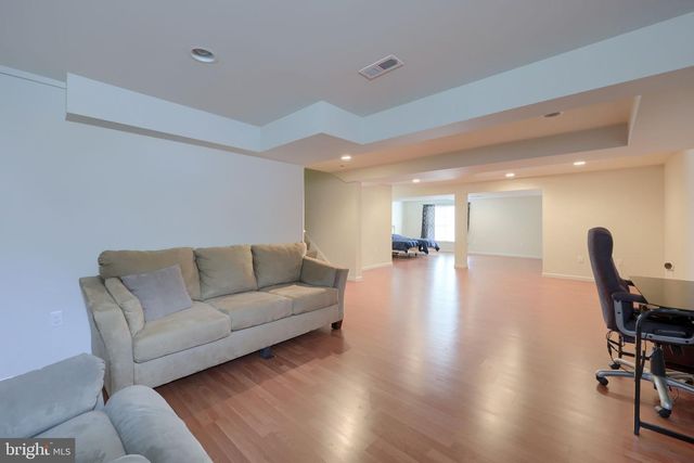 39 TOLL GATE STA, Lancaster, PA 17601