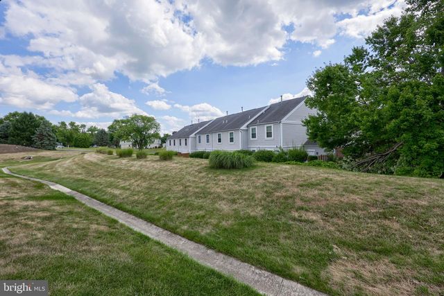 39 TOLL GATE STA, Lancaster, PA 17601
