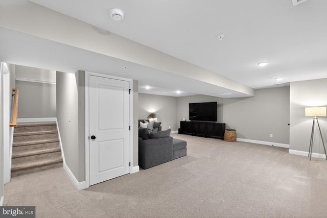 160 CHARLES LN, Harleysville, PA 19438