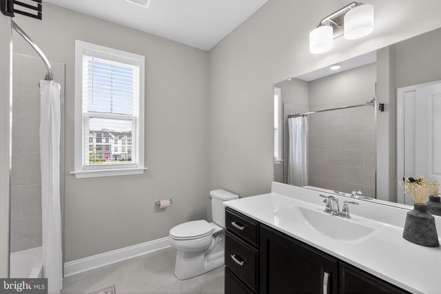 160 CHARLES LN, Harleysville, PA 19438