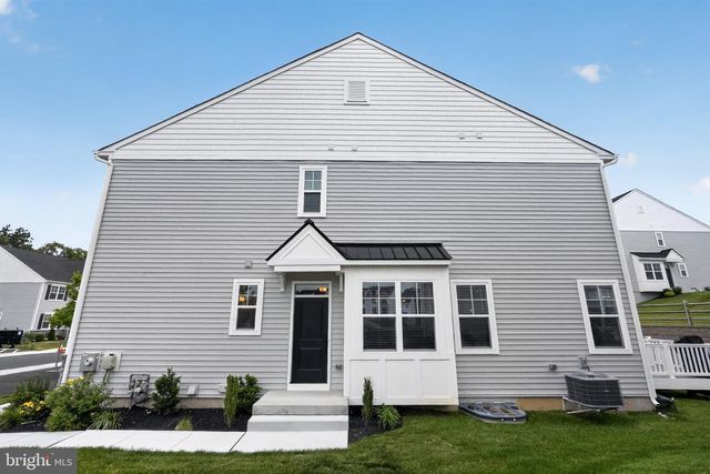 160 CHARLES LN, Harleysville, PA 19438