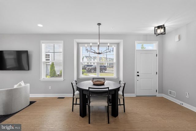 160 CHARLES LN, Harleysville, PA 19438