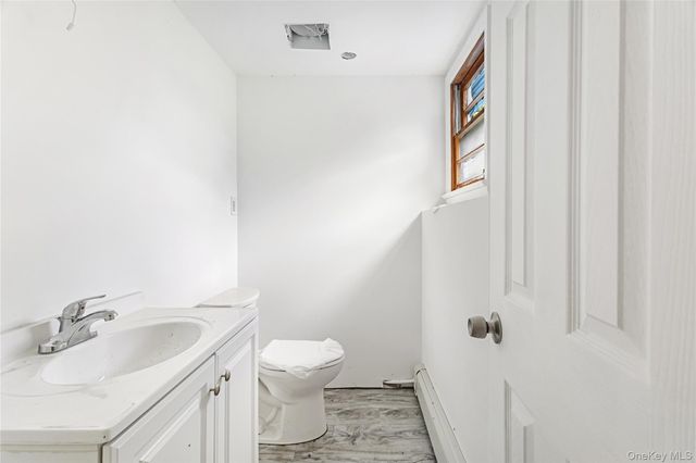 9 Catalpa Road N, Newburgh, NY 12550