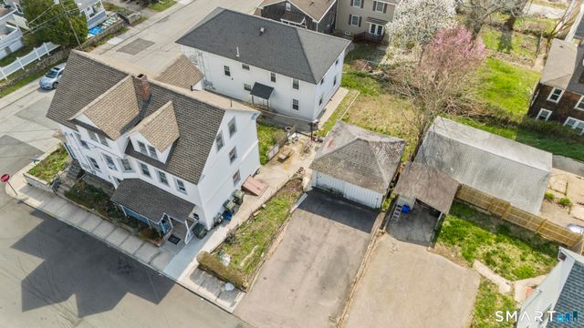 26 Rosemary Street, New London, CT 06320
