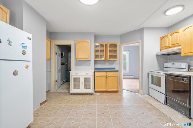 26 Rosemary Street, New London, CT 06320