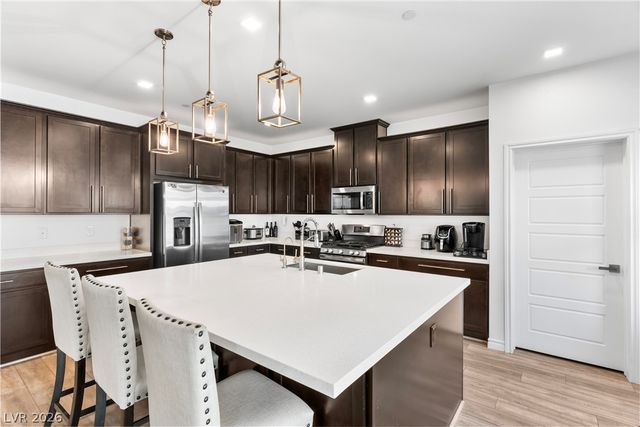 9226 Alden Pointe Court, Las Vegas, NV 89143