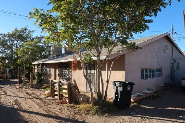 2228 John Street SE, Albuquerque, NM 87102