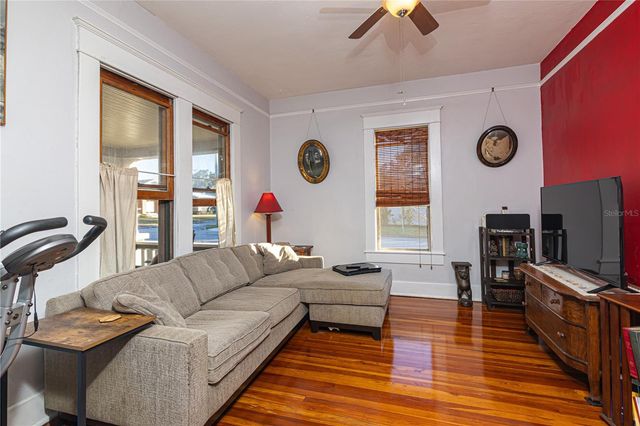 6002 SUWANEE AVENUE, Tampa, FL 33604