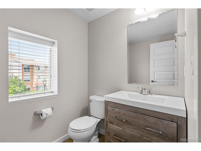 10137 Belvedere Loop, Lone Tree, CO 80124