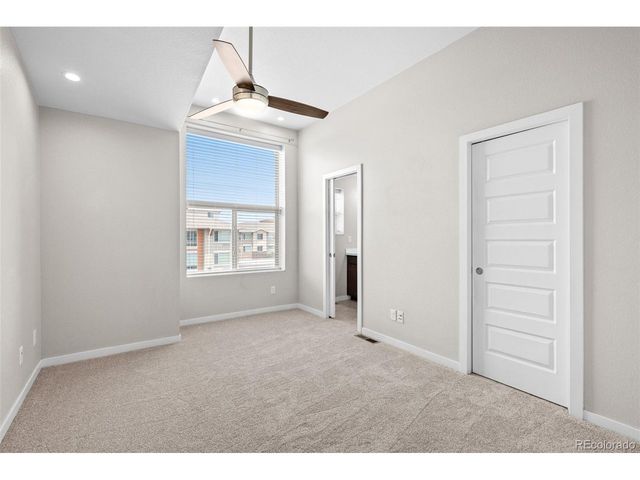 10137 Belvedere Loop, Lone Tree, CO 80124