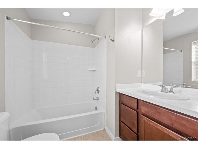 10137 Belvedere Loop, Lone Tree, CO 80124