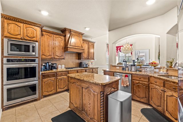 9801 Nolina Road, Fort Worth, TX 76177