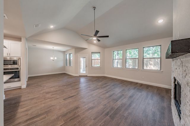 241 Gardenia Drive, Azle, TX 76020
