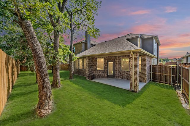 241 Gardenia Drive, Azle, TX 76020