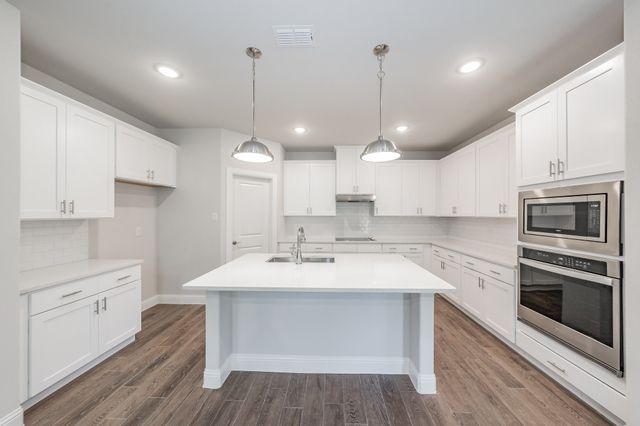 241 Gardenia Drive, Azle, TX 76020