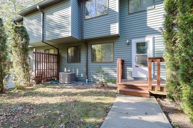 63 Trailside Way 63, Ashland, MA 01721