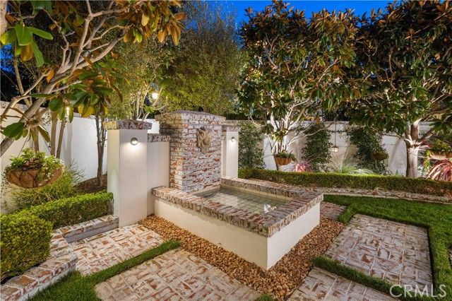 138 Emerald Bay, Laguna Beach, CA 92651