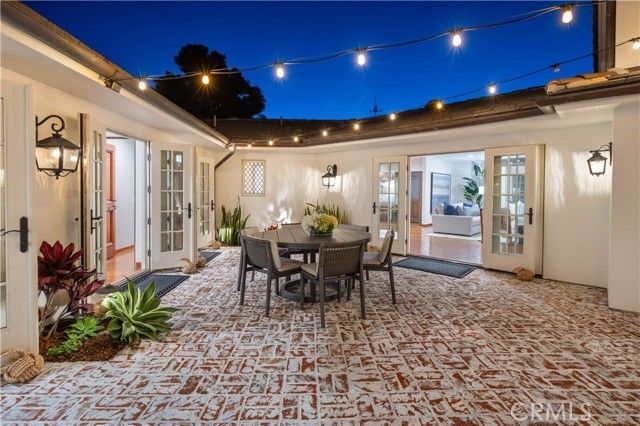 138 Emerald Bay, Laguna Beach, CA 92651