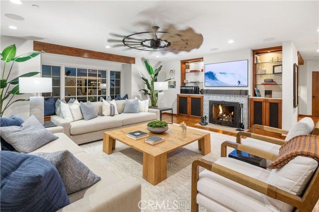138 Emerald Bay, Laguna Beach, CA 92651