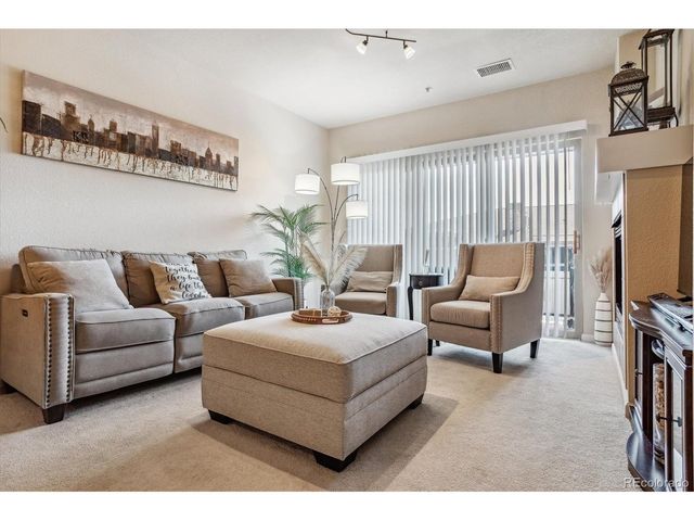 9370 Las Ramblas Ct R, Parker, CO 80134