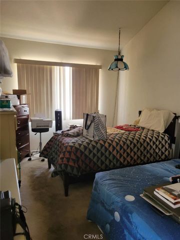 12151 Saint Tropez, Cerritos, CA 90703