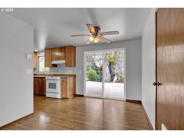 3256 MARVIN Dr, Eugene, OR 97404