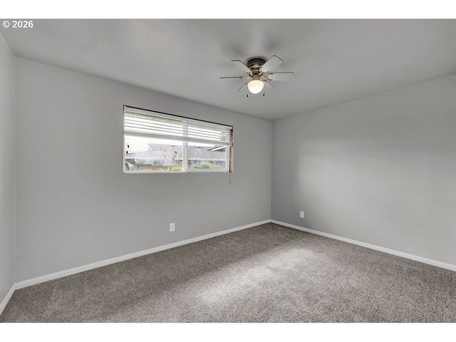 3256 MARVIN Dr, Eugene, OR 97404