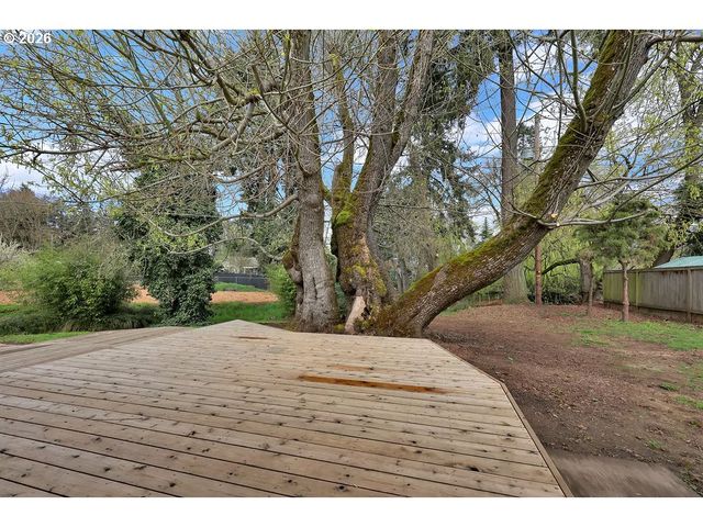 3256 MARVIN Dr, Eugene, OR 97404