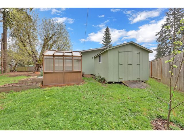 3256 MARVIN Dr, Eugene, OR 97404
