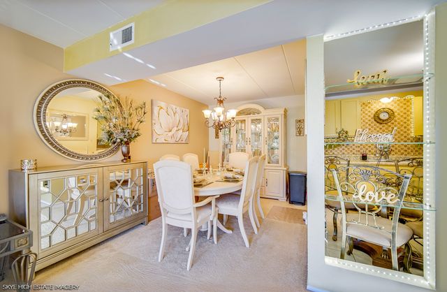 18855 Burnham Avenue 234, Lansing, IL 60438