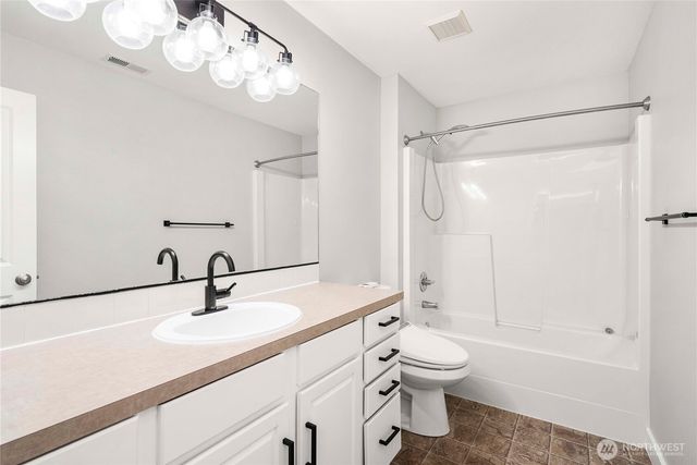 6519 Discovery Street E, Fife, WA 98424