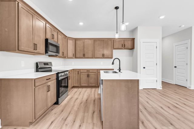 33 Charleston Cove Way, Clarksville, TN 37043