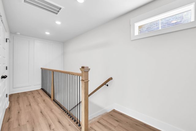 33 Charleston Cove Way, Clarksville, TN 37043