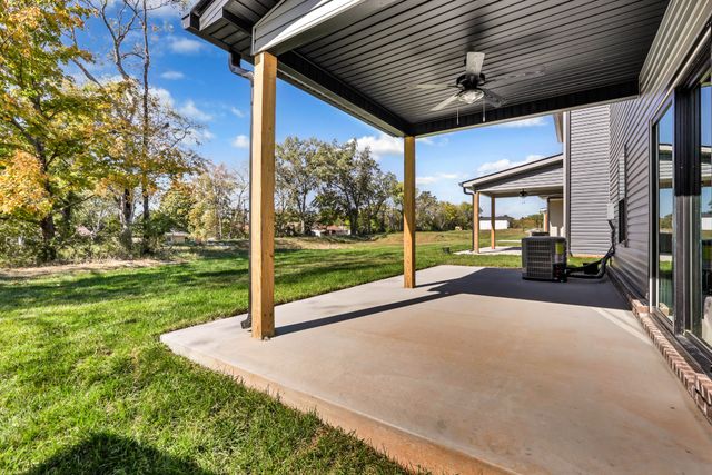 33 Charleston Cove Way, Clarksville, TN 37043