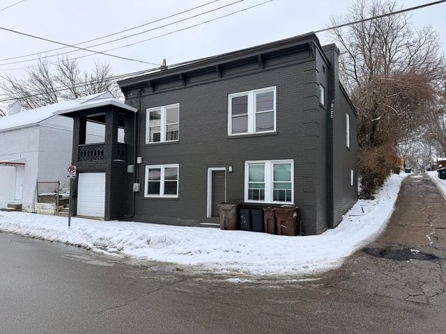 64 Parkview Avenue, Newport, KY 41071