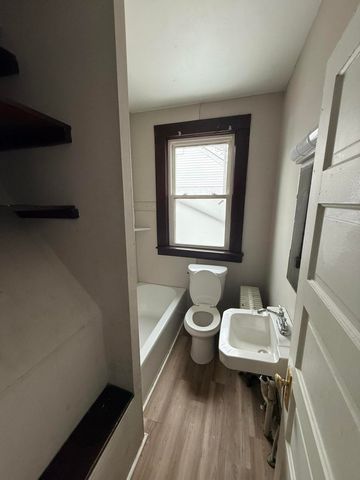 64 Parkview Avenue, Newport, KY 41071