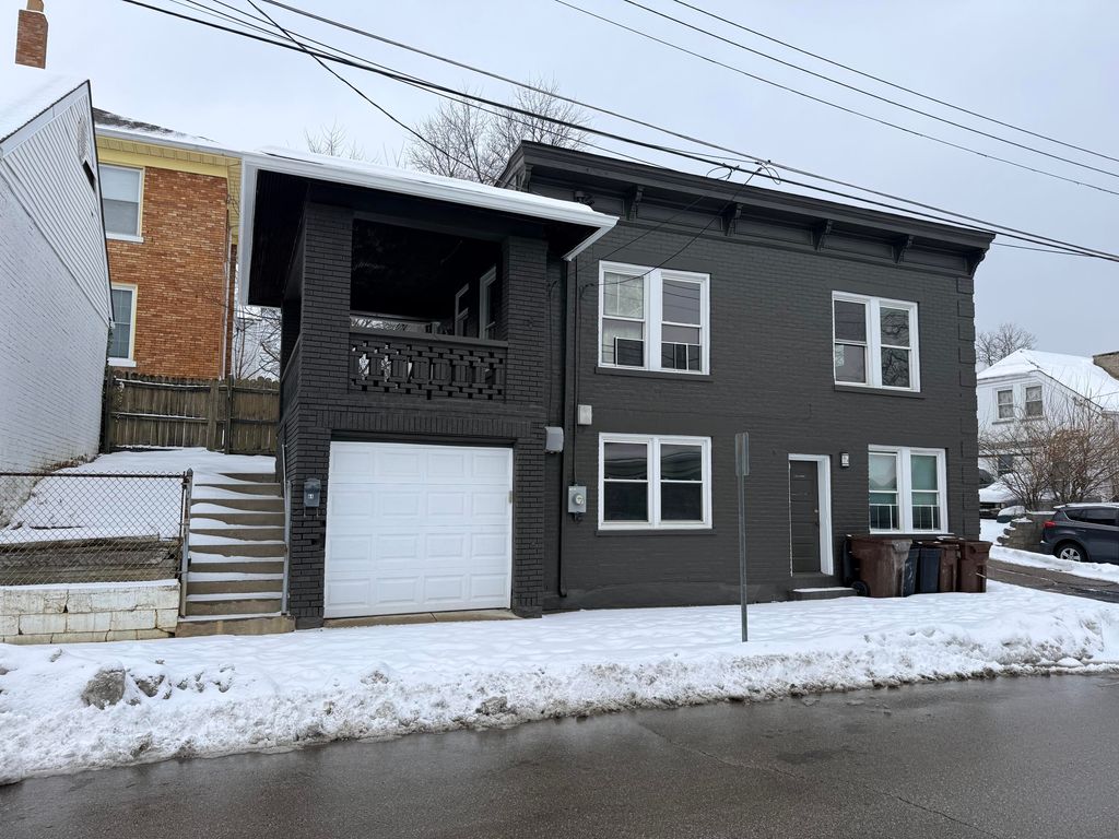 64 Parkview Avenue, Newport, KY 41071