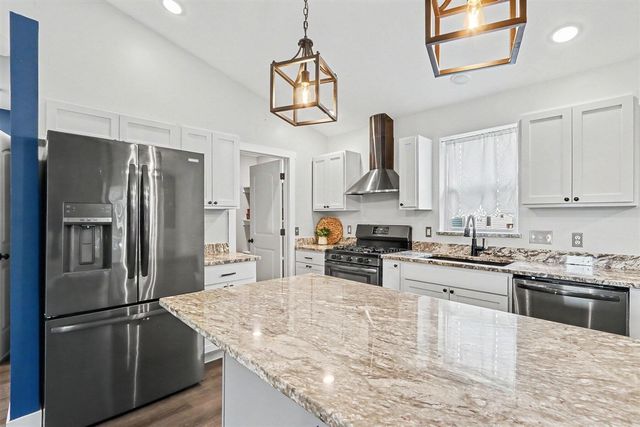 10645 Biltmore Lane, Portage, MI 49002