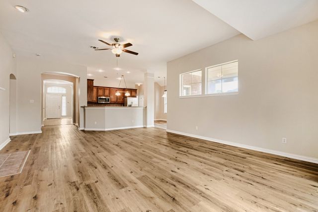 2306 Everton Drive, Arlington, TX 76001