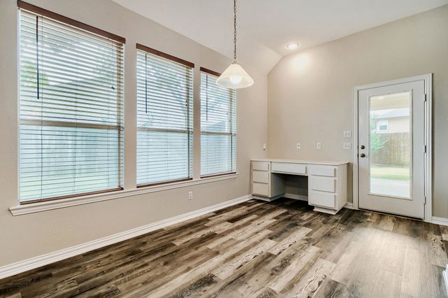 2306 Everton Drive, Arlington, TX 76001